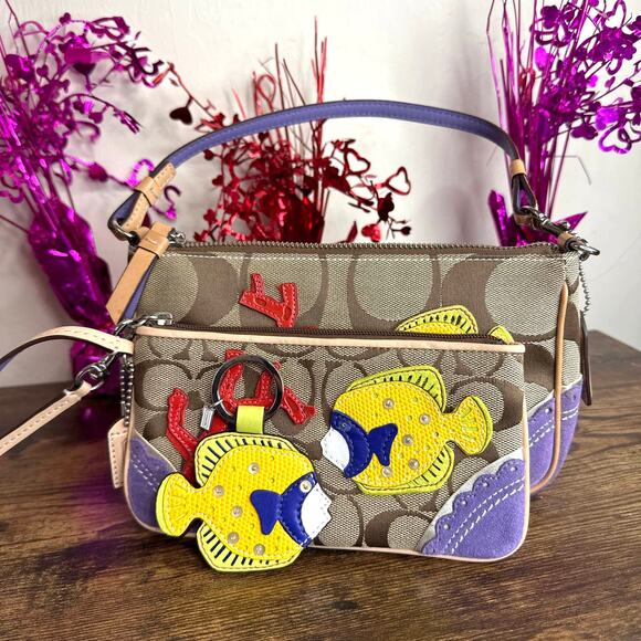 y2k COACH Limited Ed Signature Fish Demi Mini Bag Wristlet Bag Charm - Picture 13 of 13